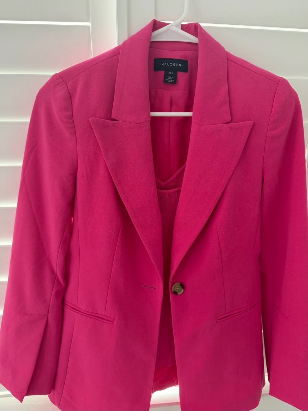 Halogen Women's Hot Pink Tailored Blazer & Tank Top
